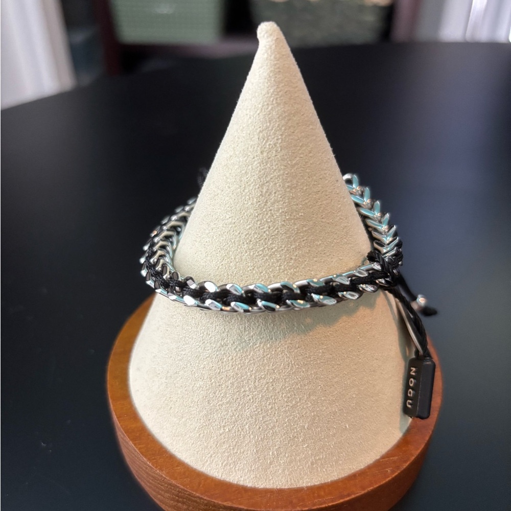 NWT NOGU Black and Silver Chain Bracelet